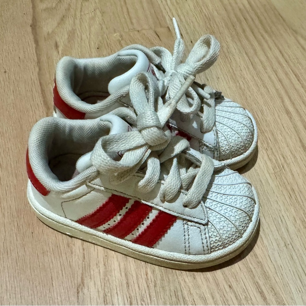 Adidas Superstar Shell Toe Shoes 5 5k